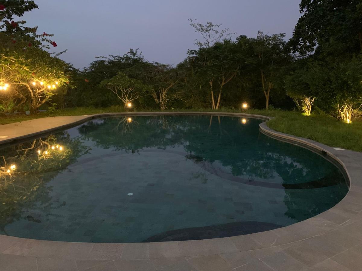 Lombok Villas, Villa Paopao Labuhanpoh Extérieur photo