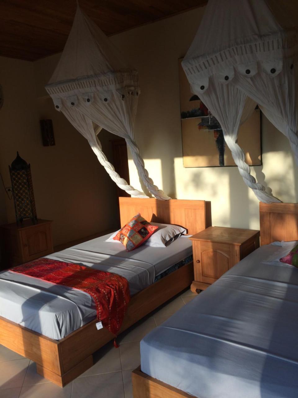 Lombok Villas, Villa Paopao Labuhanpoh Extérieur photo